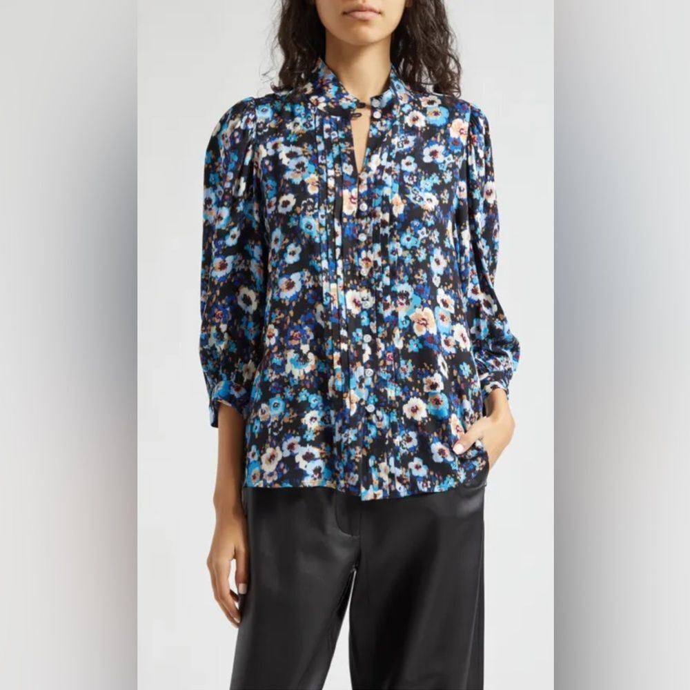 NWOT SMYTHE frontier blouse floral in midnight blue size S